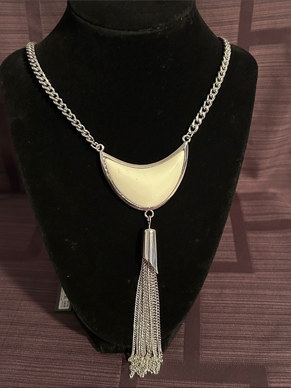 Vince Camuto necklace